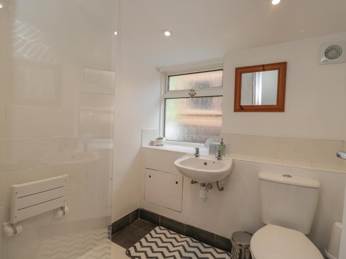 The Anchorage Villa Shepton Mallet Bagian luar foto